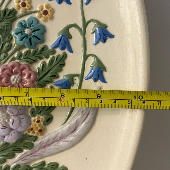 Vintage Atlantic Mold Floral 3D Wall Art Plaque Ceramic Pottery Creamy White - Picture 9 of 15